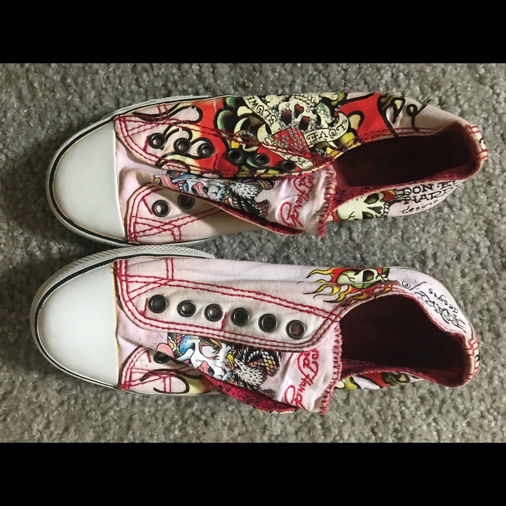 Fun, funky sneakers - Picture 3 of 3